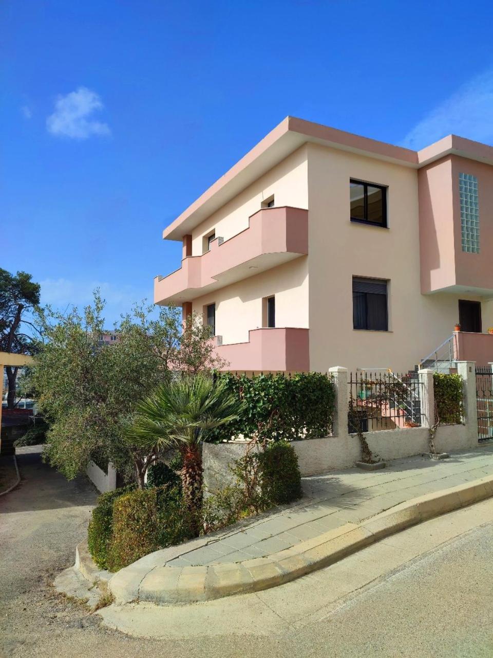 Bp Beach Apartments Golem  Exterior foto